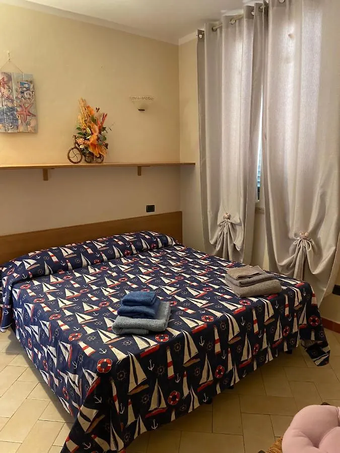 Affittacamere Ristorante Pizzeria La Rustica Bagnaia  0*, Bagnaia (Livorno) Italia